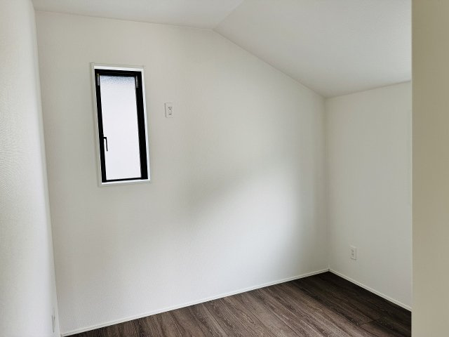 八王子市　石川町　新築一戸建て　７期の洋室|～2階4.5帖の洋室です～