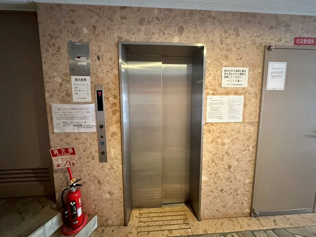 シティライフ新大阪のエントランス