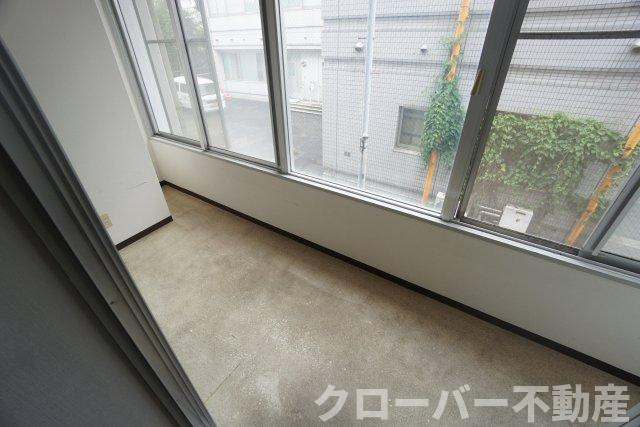 ニューセンチュリーのバルコニー