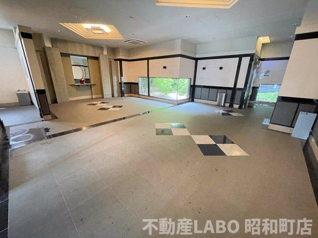 アクアプレイス四天王寺のロビー