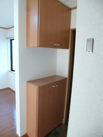 カーザイケガミの玄関|※同建物別号室参考写真