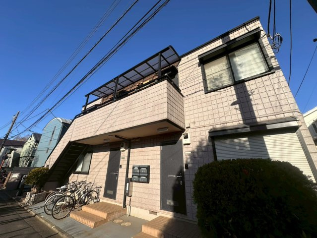 カーザイケガミのエントランス