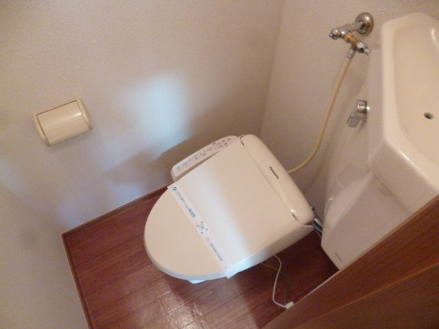 カーザイケガミのトイレ|※同建物別号室参考写真