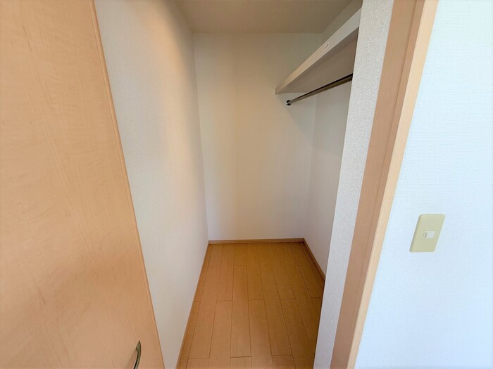 ボヌール里の収納|たっぷりとした収納スペースです