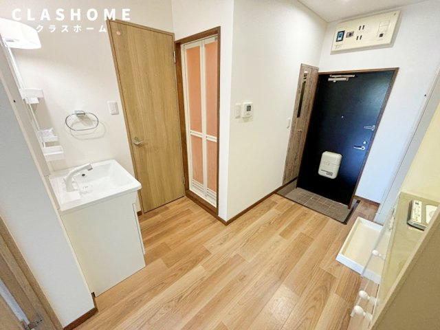 グレイスK.O.MI　　  刈谷市近郊の賃貸はクラスホーム刈谷店の玄関|同物件の別部屋になります。