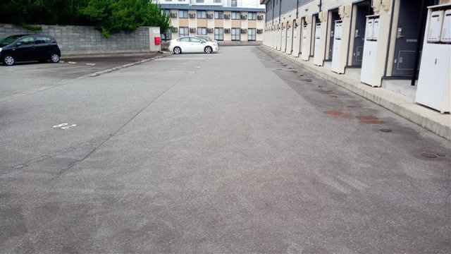 レオパレス新富山Ｂのその他