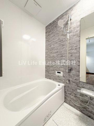 上水南町戸建の浴室