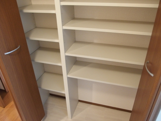 リバーハイツさらさの収納