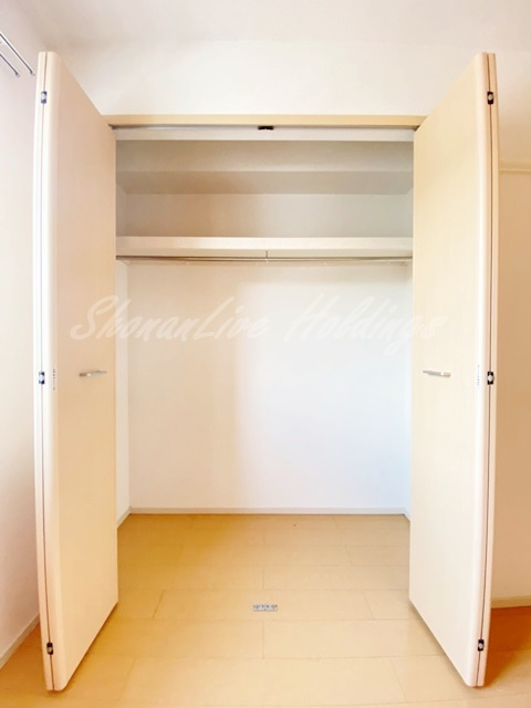 藤沢市弥勒寺のアパートの収納