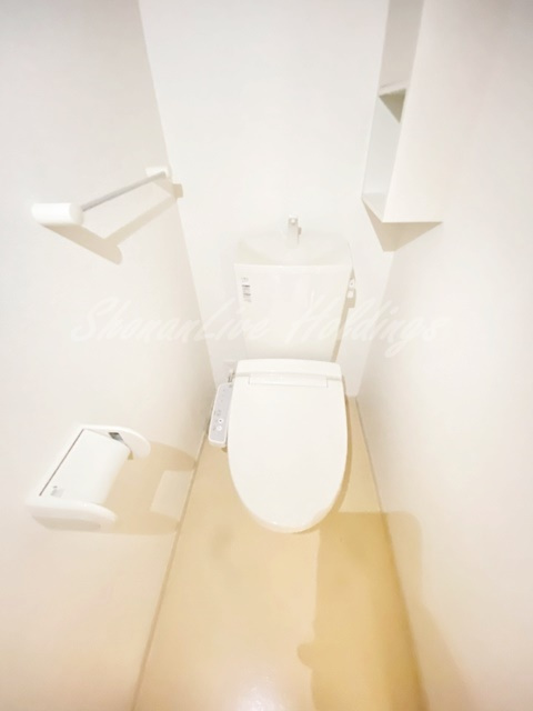 藤沢市弥勒寺のアパートのトイレ