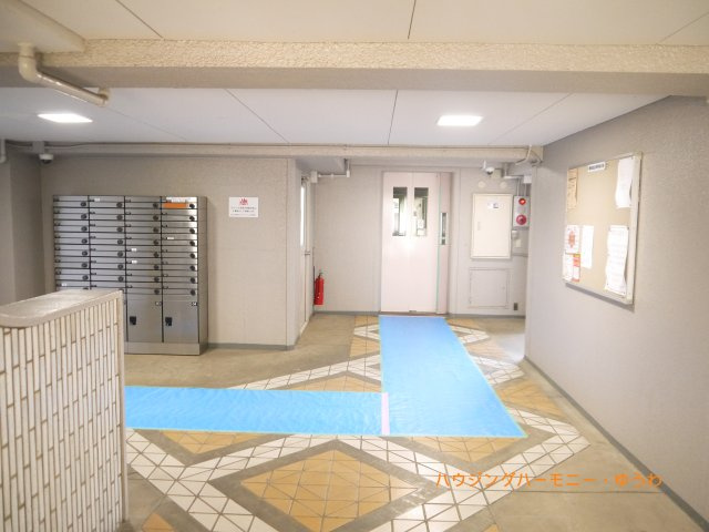 【その他共用部分】 | 上板橋サンライトマンションB棟 | 住まいの顔にふさわしい落ち着いた迎賓空間
