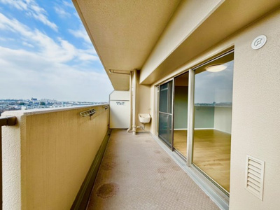 【バルコニー】 | ロイヤルアーク泉ヶ丘