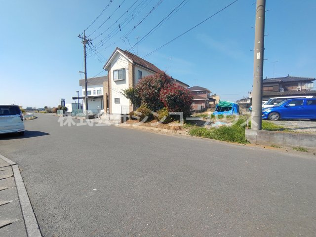 【前面道路含む現地写真】 | 久喜市葛梅　住宅用地 | ハウスメーカーの紹介も可能です！