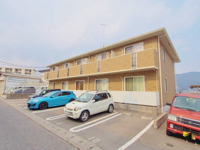 広島市安佐南区伴東７丁目のアパート