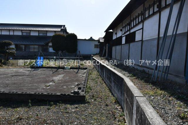 南アルプス市曲輪田の売地のその他|西側境界