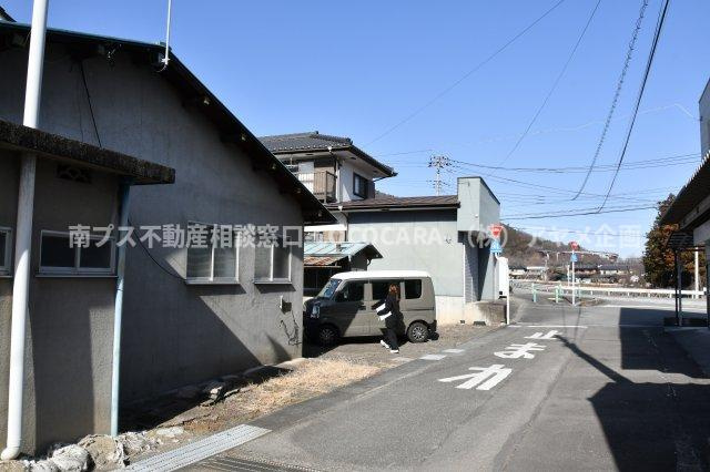南アルプス市曲輪田の売地の周辺|南東より撮影