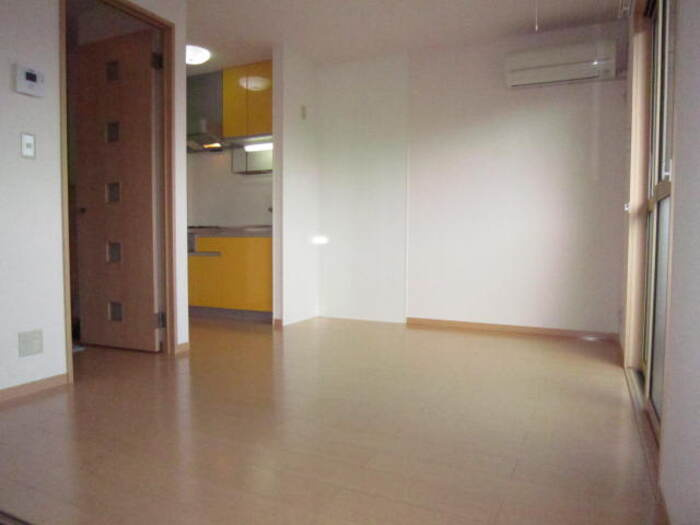 コートパルの居間・リビング