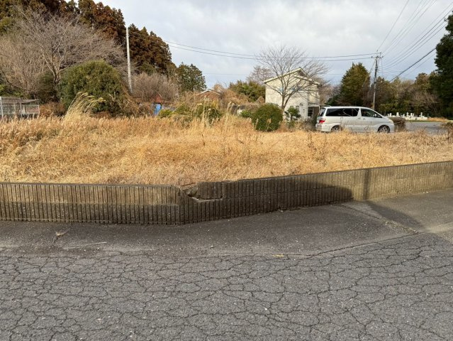 那須塩原市四区町土地の外観|３方向が道路なので日当たりが損なわれにくい環境です