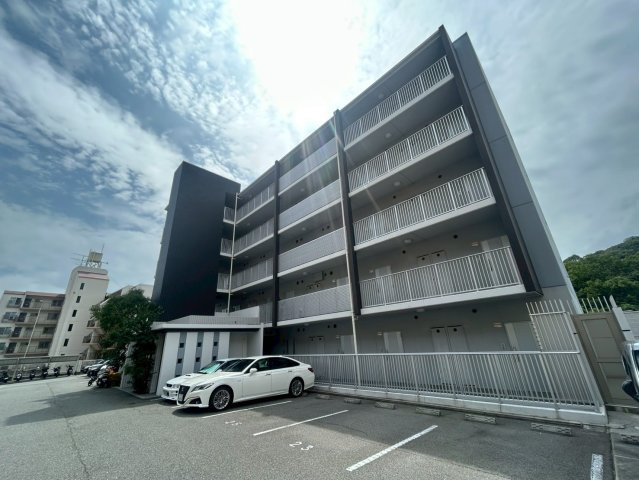 ツルトスコⅡ番館の外観