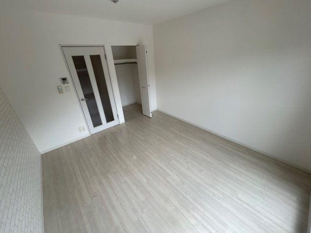 ツルトスコⅡ番館の居間・リビング