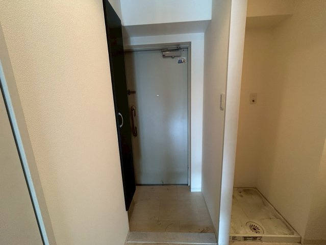 ツルトスコⅡ番館の玄関