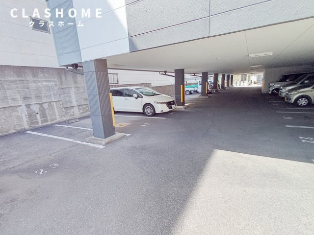 ハイツ田戸II　　刈谷市近郊の賃貸ならクラスホーム刈谷店の駐車場