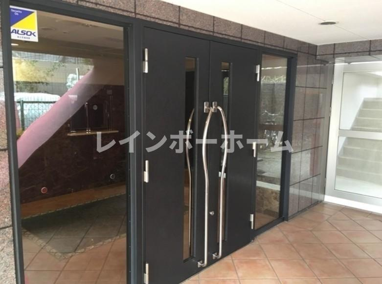 ルクレ錦糸町のエントランス