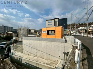 【現地のご紹介】
現地は造成工事が完了し、更地となっております。
14区画の新たな街並みが誕生します。