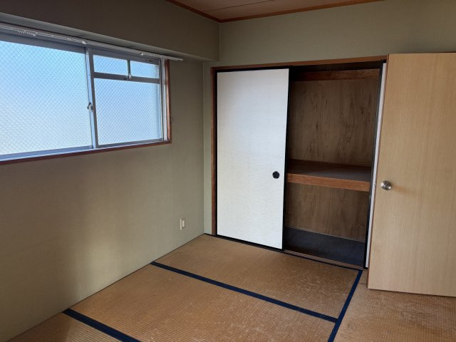 　リバティ穂積の和室