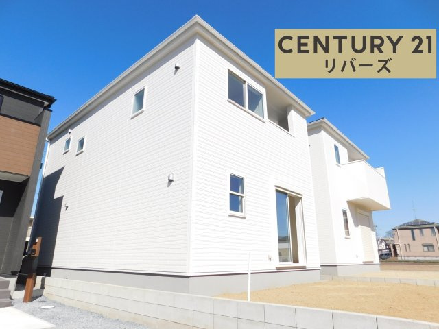 海部郡大治町大字鎌須賀字山廻の新築一戸建の外観|☆ラスト１棟☆ 　　いつでもご案内出来ます♪（お問合せ当日、平日、水曜、夜間でもＯＫ）　駐車らくらく並列２台ＯＫ！　続き間ＬＤＫ１９．９５帖♪　南に広々庭付き！　南面インナーバルコニー！