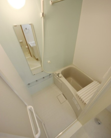 プラム二長町の浴室