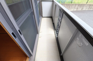 【バルコニー】