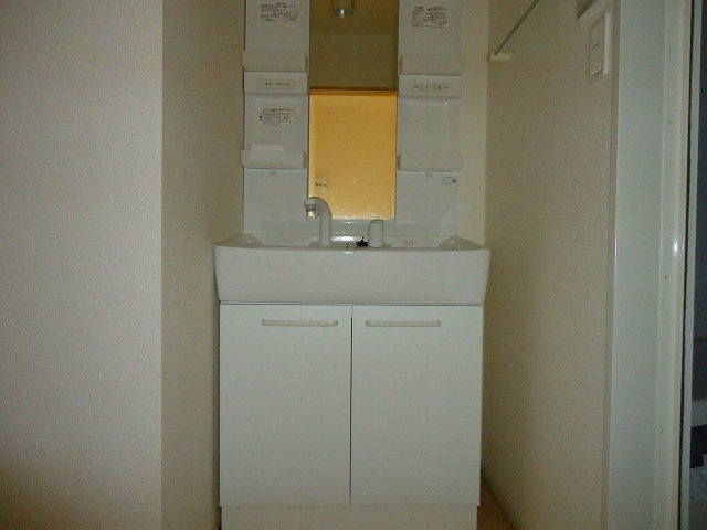 サンセールＤの洗面所