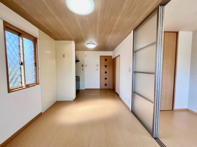 ウィルコートⅡの居間・リビング|ゆったり過ごせる居間です