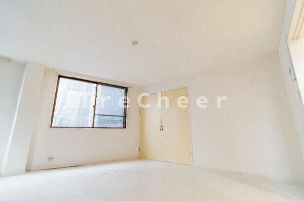 ハイネヴィラの居間・リビング