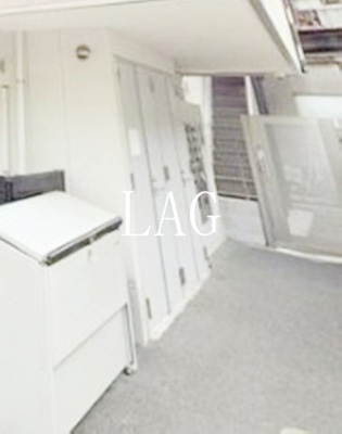 【エントランス】 | ＦｉｌｌｅＦｌａｔｓＨＩＫＩＦＵＮＥ | エントランスです。