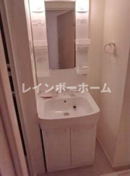 Forest maison白鳥の独立洗面台