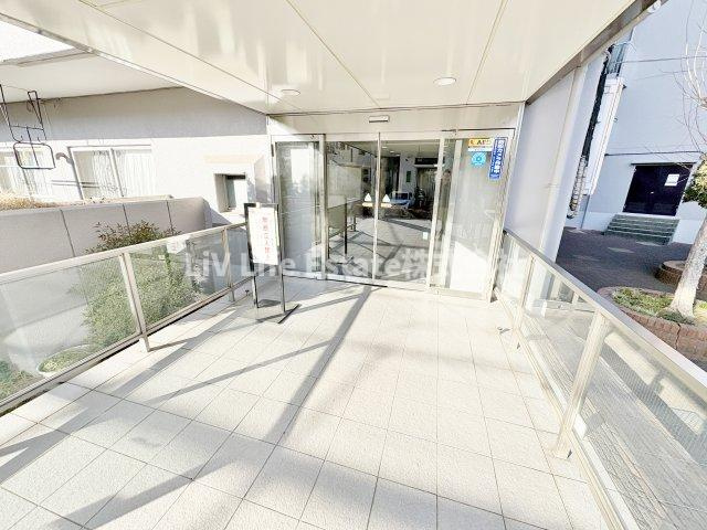 新武蔵野スカイハイツのエントランス