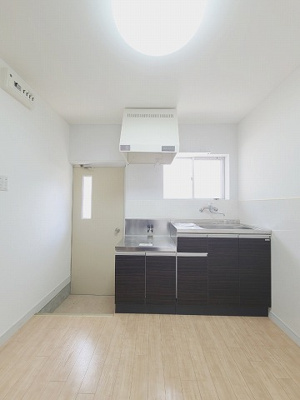 【キッチン】 | メゾンかげやま３号棟