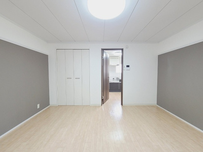 【洋室】 | メゾンかげやま３号棟