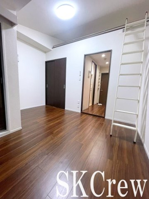 【居間・リビング】 | オークハイツ | 別号室の写真です