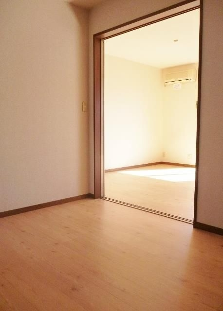 スバル　IIの内装