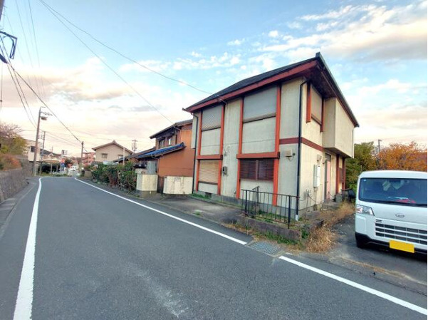 知多郡阿久比町 大字卯坂字栗之木谷　売り土地の前面道路含む現地写真