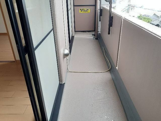 サンシャインタナカのバルコニー|バルコニーからの眺めを楽しみながら食事をしませんか