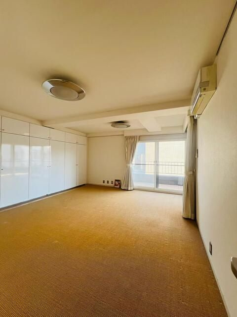 マルモール代々木の居間・リビング