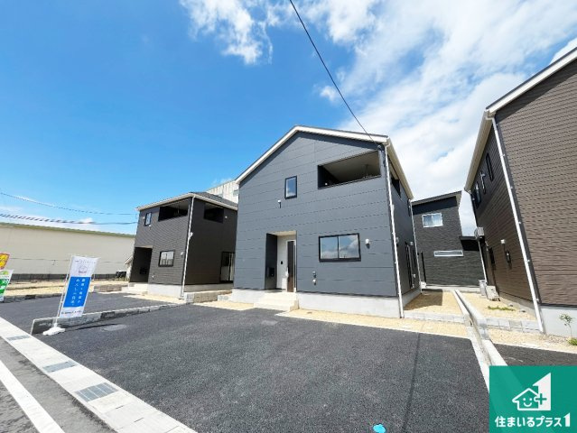 ★29(土)30(日)現地見学可能！★東近江市林田町　ラスト1邸の外観|安心の10年保証！外観を美しく保ち、雨水で汚れを落とします！気になることがありましたら、お気軽にお問い合わせください！