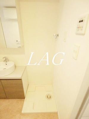 【設備】 | ルーチェ高輪 | 室内洗濯機置き場になります。