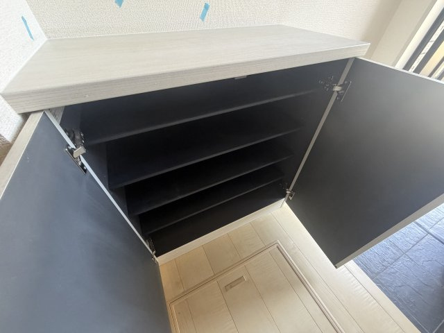 リーブルファイン緑区中野田の収納|シューズボックスです