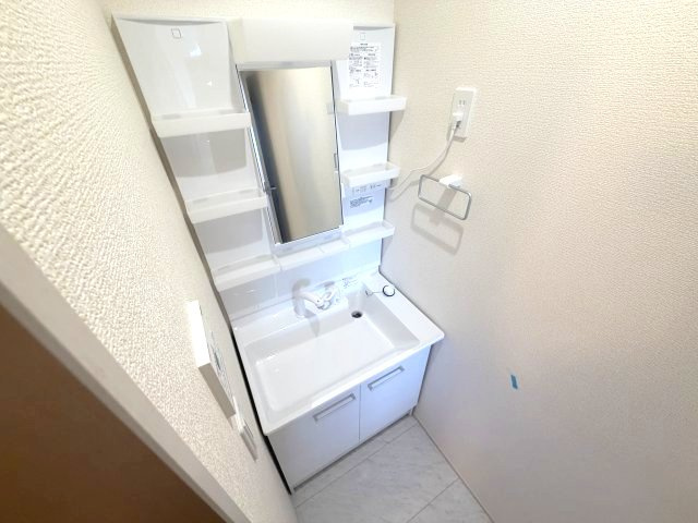 リーブルファイン緑区中野田の洗面所|洗面所です