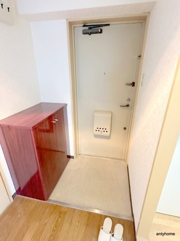 グローリーヨシダの玄関